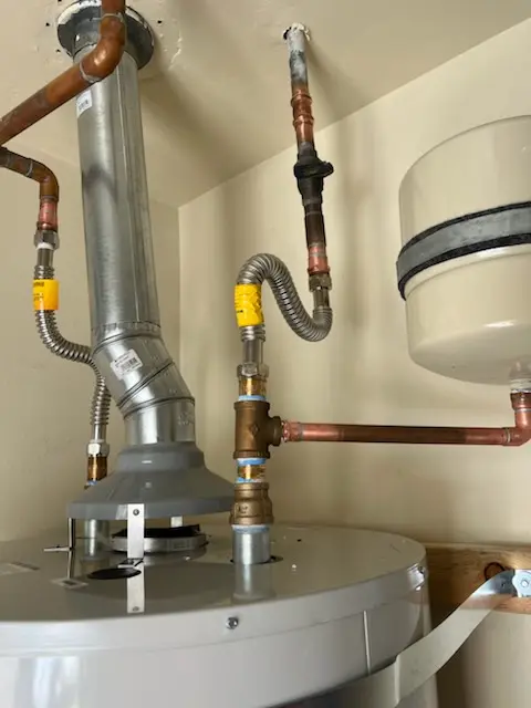 Water heater installation and plumbing repair in Loree